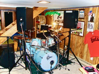 George Studio