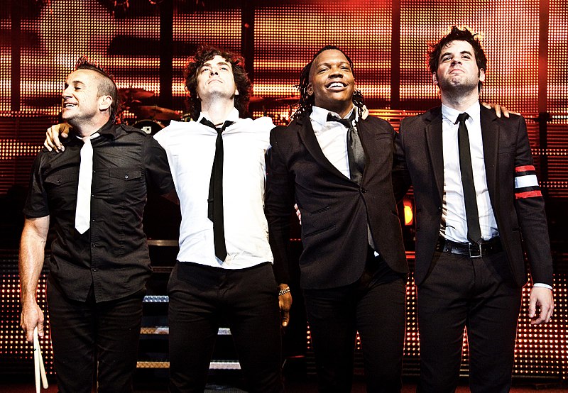 Duncan Phillips (Left) With Newsboys Members
